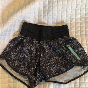 Size 4 Lululemon shorts